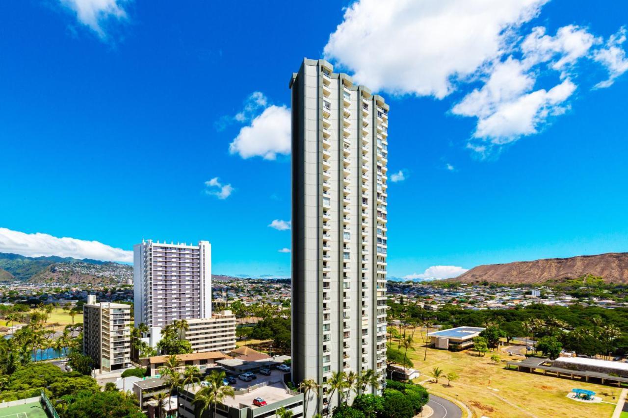 Mountain Views & Steps To Beach - Free Parking! Honolulu Exterior foto